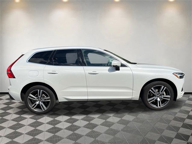 2021 Volvo XC60 Momentum