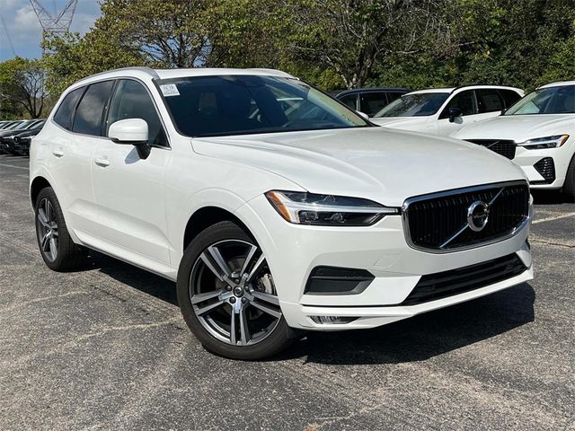 2021 Volvo XC60 Momentum