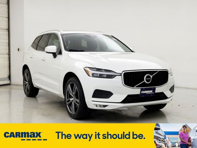 2021 Volvo XC60 Momentum