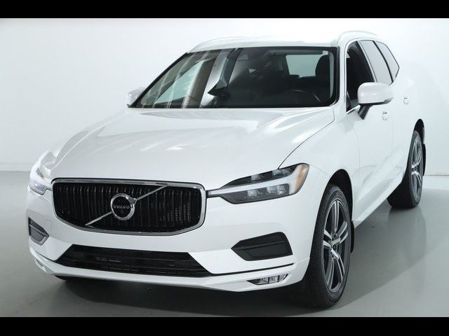 2021 Volvo XC60 Momentum