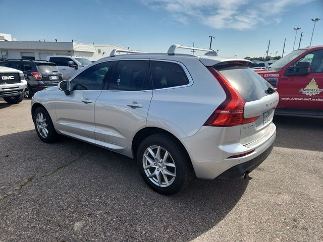 2021 Volvo XC60 Momentum