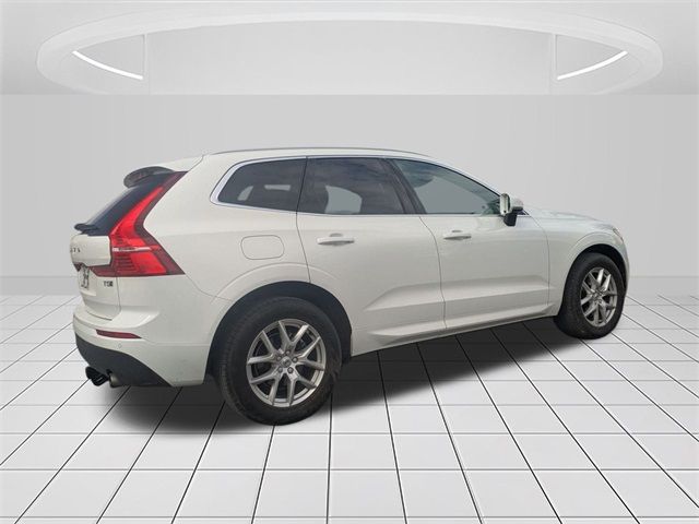 2021 Volvo XC60 Momentum