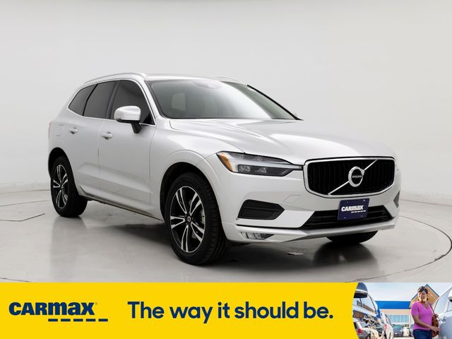 2021 Volvo XC60 Momentum