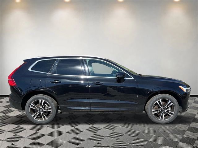 2021 Volvo XC60 Momentum