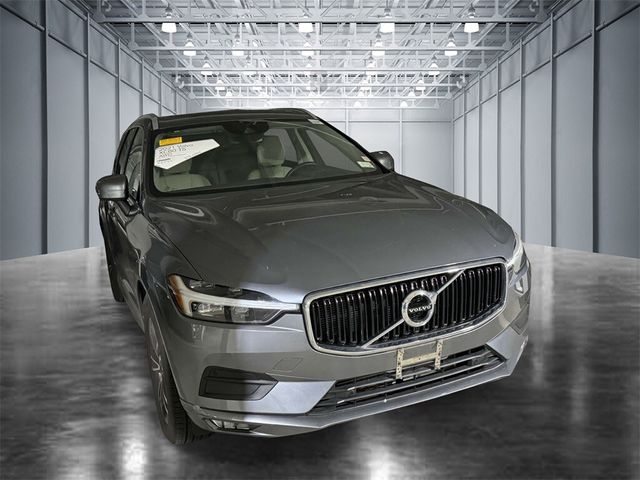 2021 Volvo XC60 Momentum