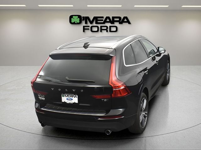 2021 Volvo XC60 Momentum