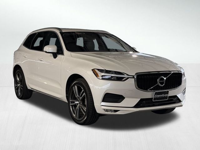 2021 Volvo XC60 Momentum