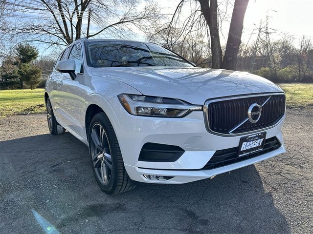 2021 Volvo XC60 Momentum