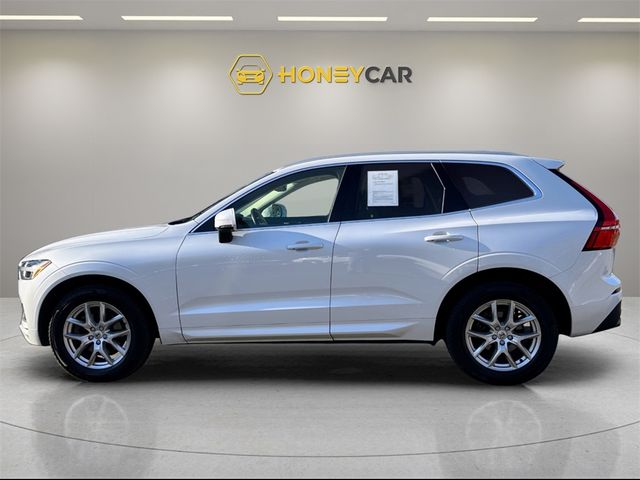 2021 Volvo XC60 Momentum