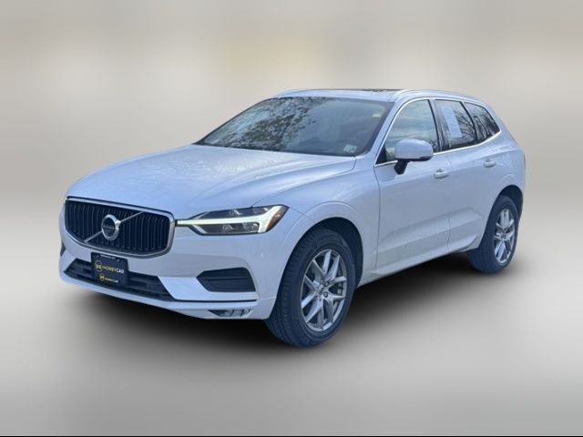 2021 Volvo XC60 Momentum