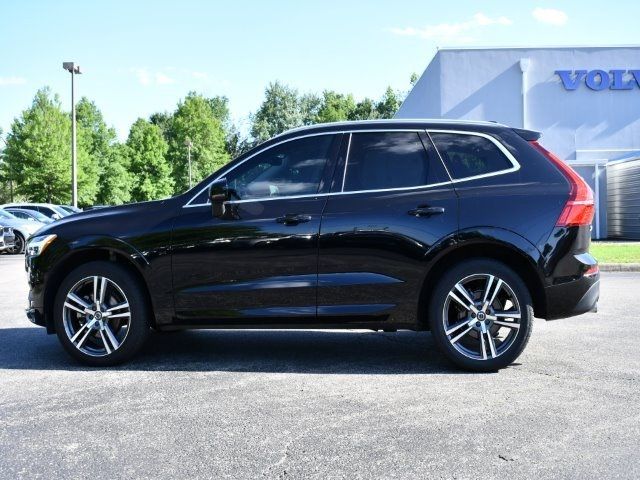 2021 Volvo XC60 Momentum