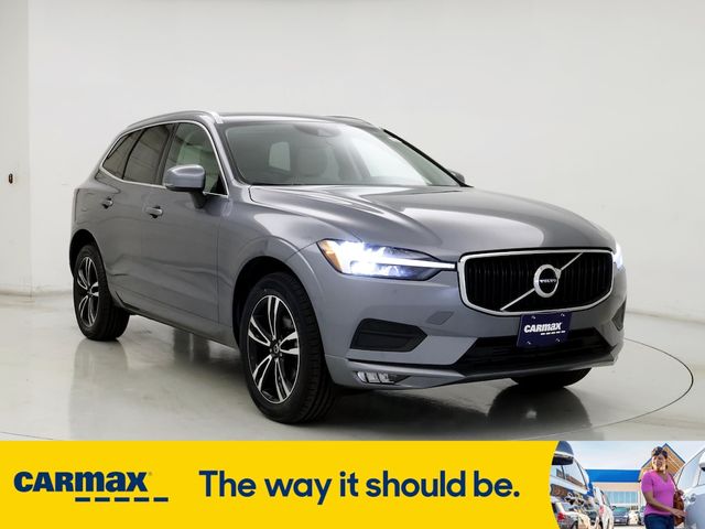 2021 Volvo XC60 Momentum