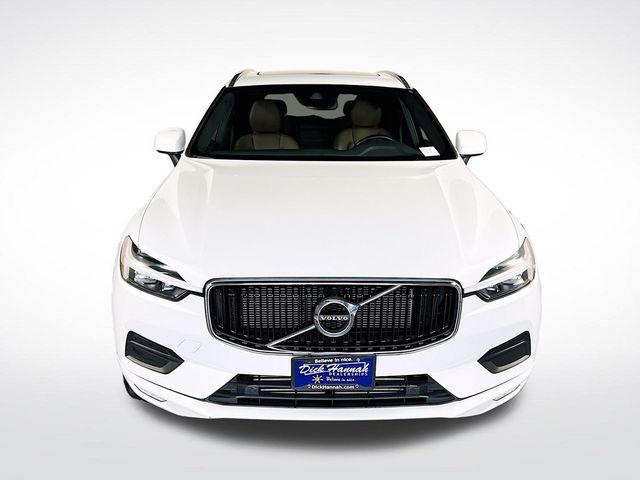 2021 Volvo XC60 Momentum