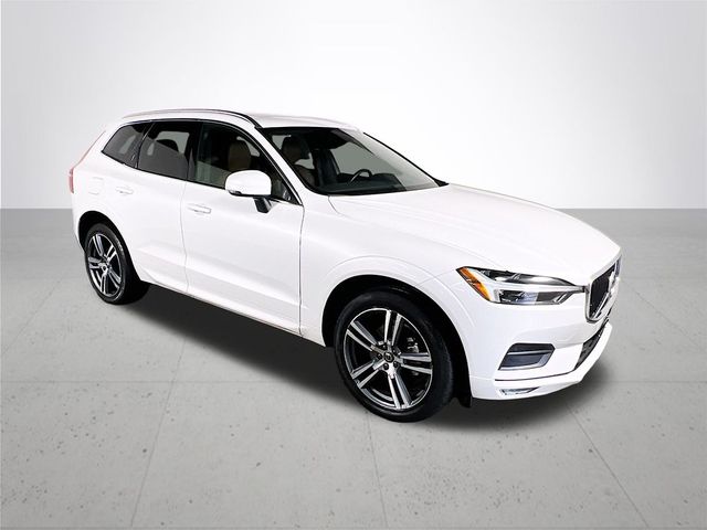 2021 Volvo XC60 Momentum