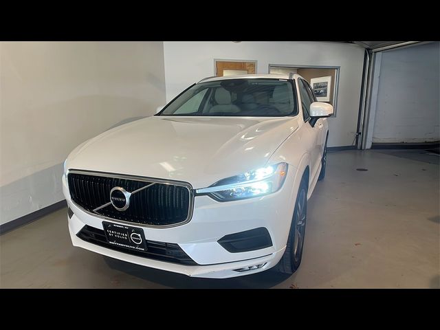 2021 Volvo XC60 Momentum