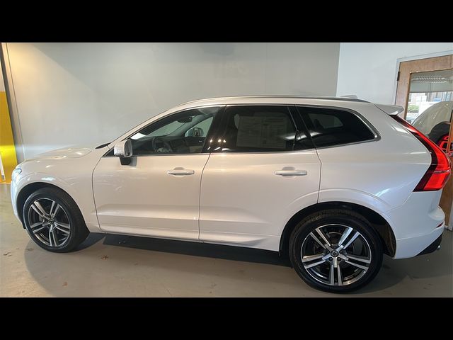 2021 Volvo XC60 Momentum