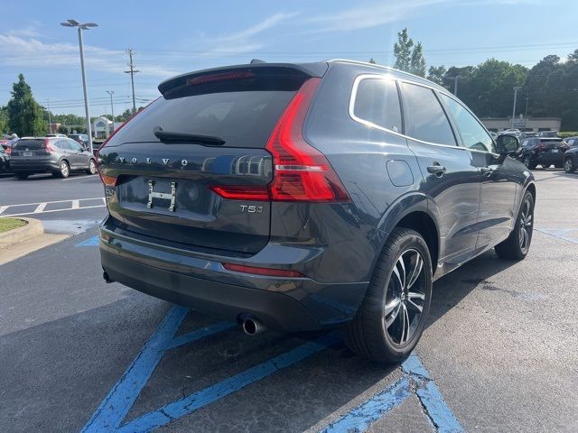 2021 Volvo XC60 Momentum