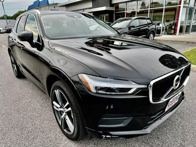 2021 Volvo XC60 Momentum