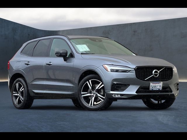 2021 Volvo XC60 R-Design