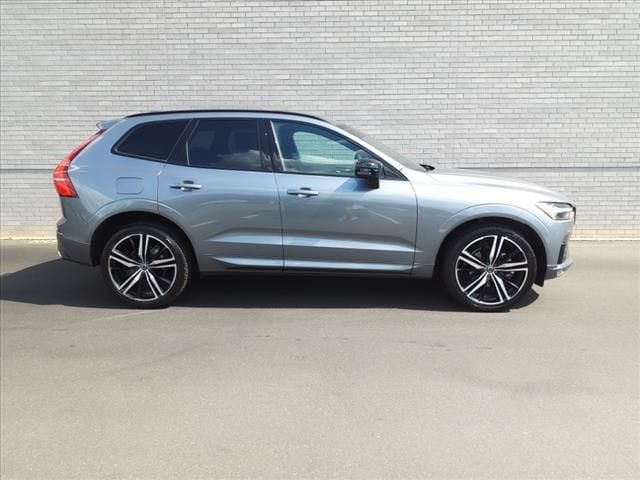 2021 Volvo XC60 R-Design