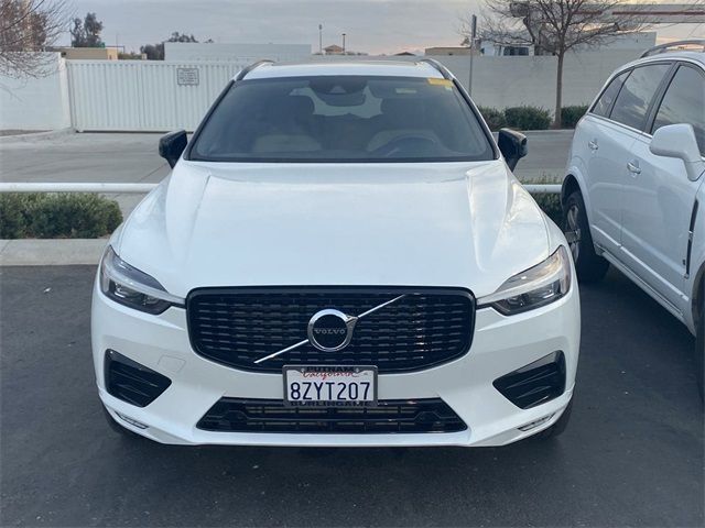 2021 Volvo XC60 R-Design