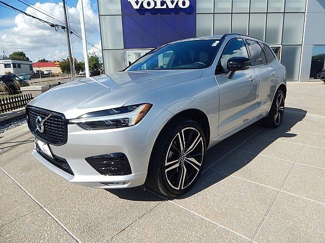 2021 Volvo XC60 R-Design