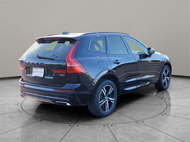 2021 Volvo XC60 R-Design