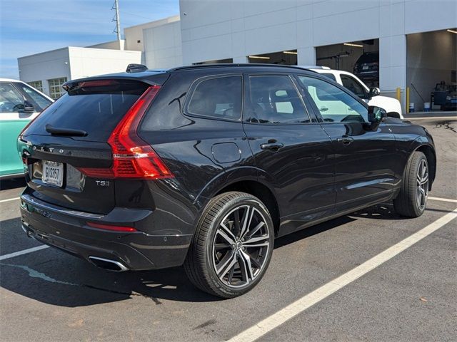 2021 Volvo XC60 R-Design