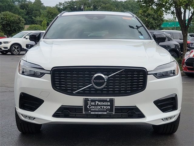 2021 Volvo XC60 R-Design