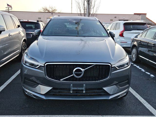 2021 Volvo XC60 Momentum