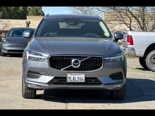 2021 Volvo XC60 Momentum