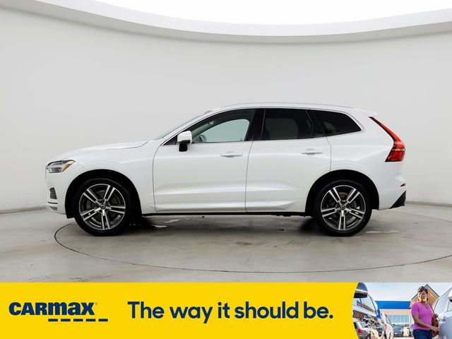 2021 Volvo XC60 Momentum