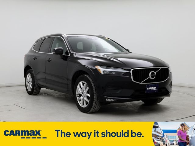 2021 Volvo XC60 Momentum