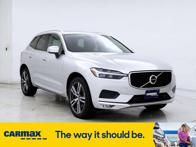 2021 Volvo XC60 Momentum