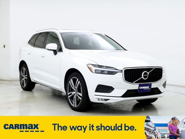 2021 Volvo XC60 Momentum