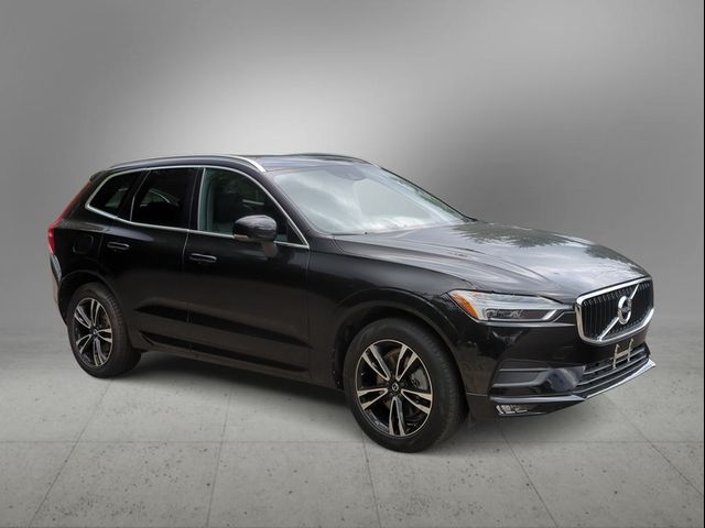 2021 Volvo XC60 Momentum