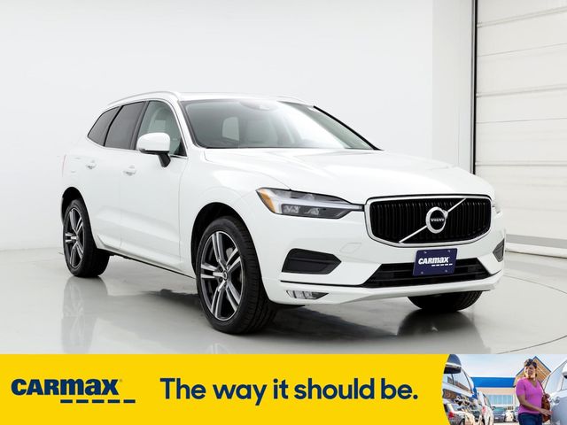 2021 Volvo XC60 Momentum