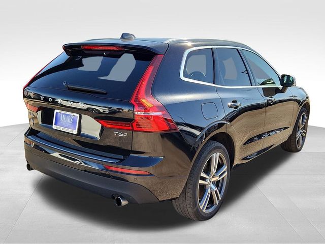 2021 Volvo XC60 Momentum