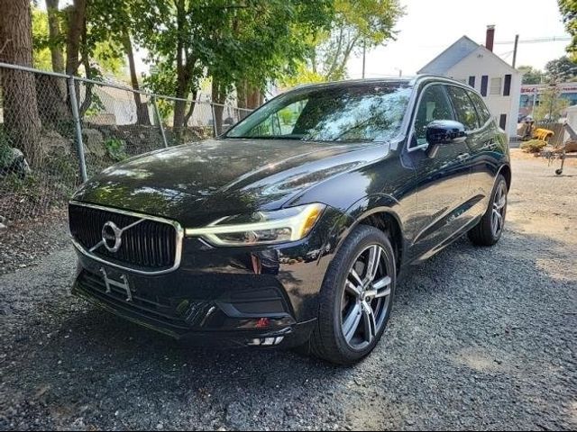 2021 Volvo XC60 Momentum