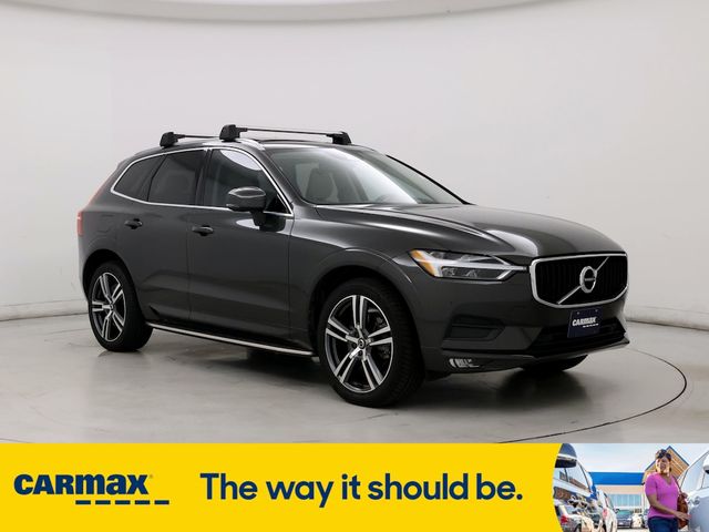 2021 Volvo XC60 Momentum