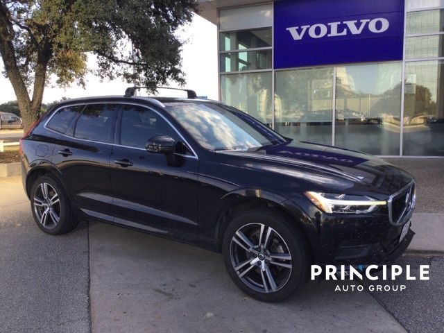 2021 Volvo XC60 Momentum