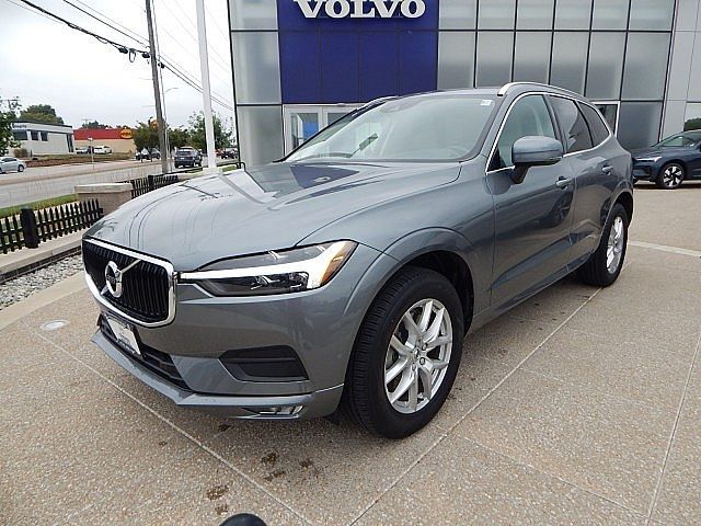 2021 Volvo XC60 Momentum