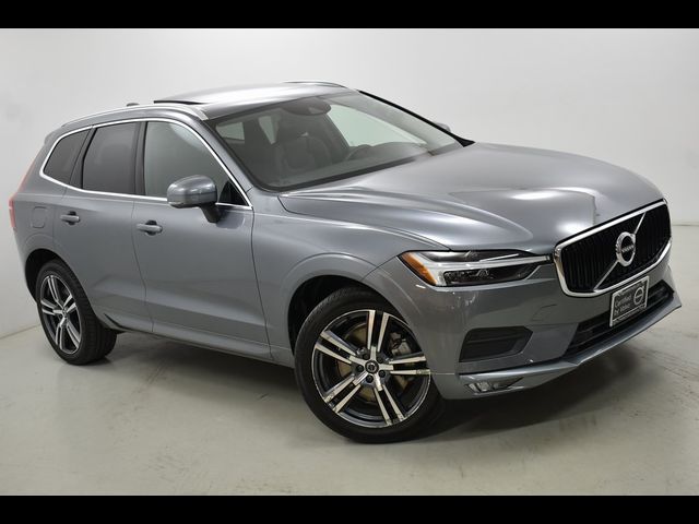 2021 Volvo XC60 Momentum