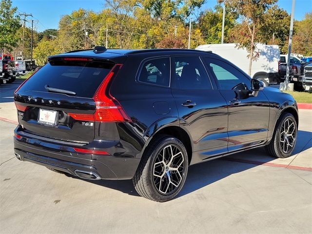 2021 Volvo XC60 R-Design