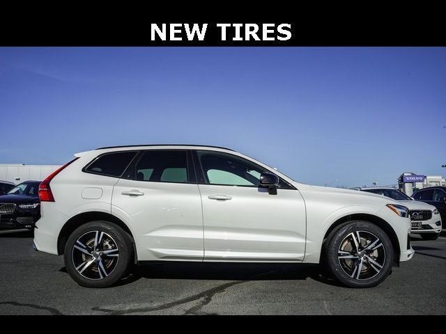 2021 Volvo XC60 R-Design