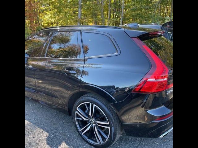 2021 Volvo XC60 R-Design