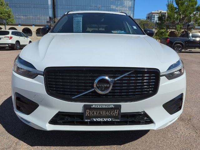 2021 Volvo XC60 R-Design