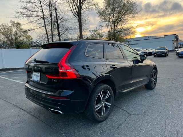 2021 Volvo XC60 R-Design