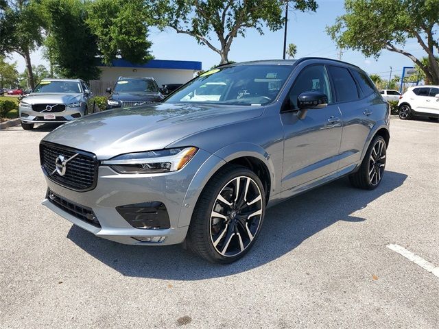 2021 Volvo XC60 R-Design