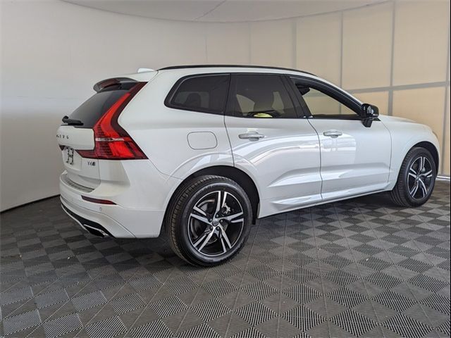 2021 Volvo XC60 R-Design